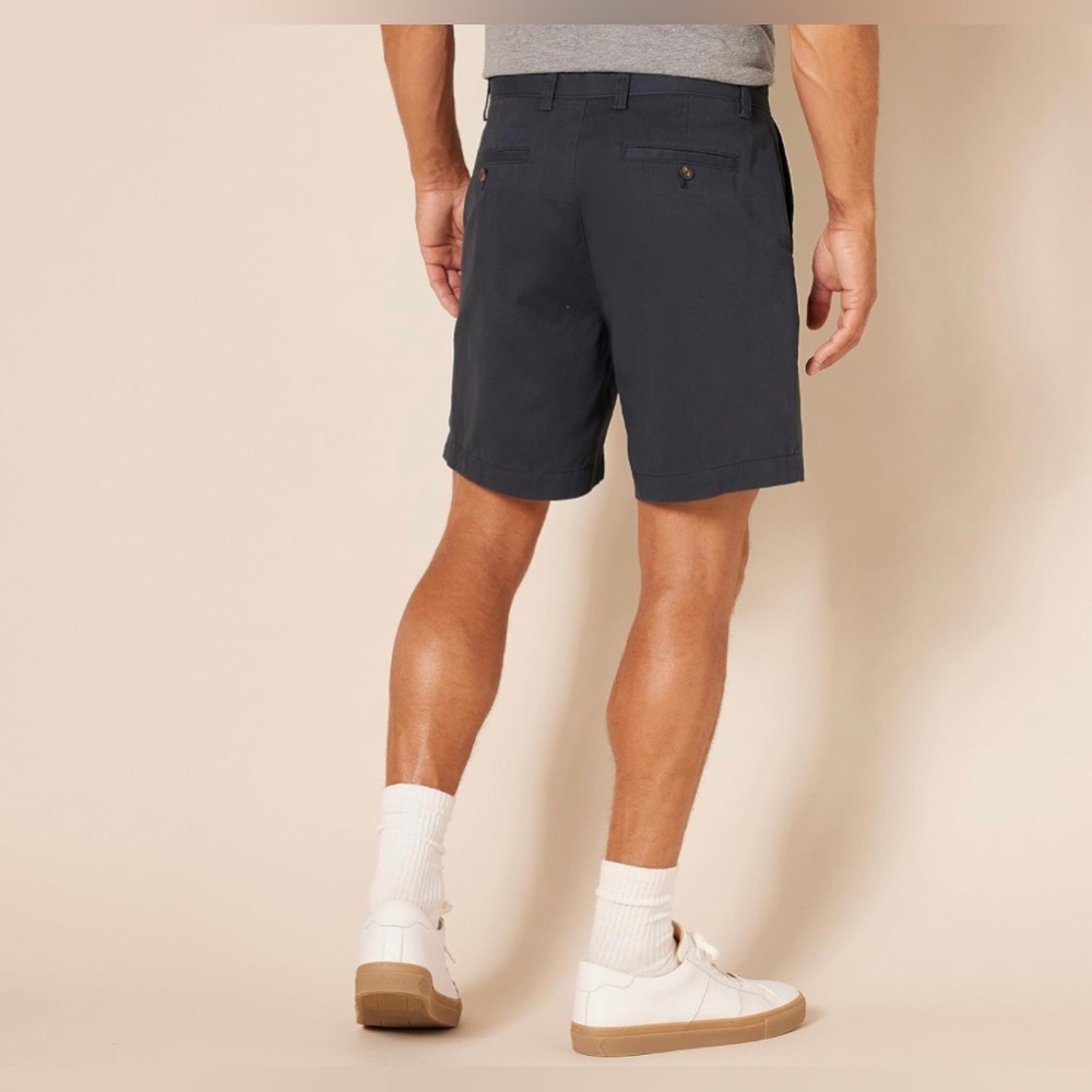 Amazon Essentials Navy Blue Shorts 8” seam size 32